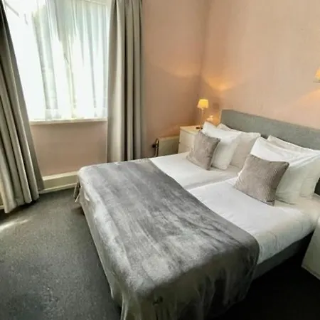 De La Ruine Hotel